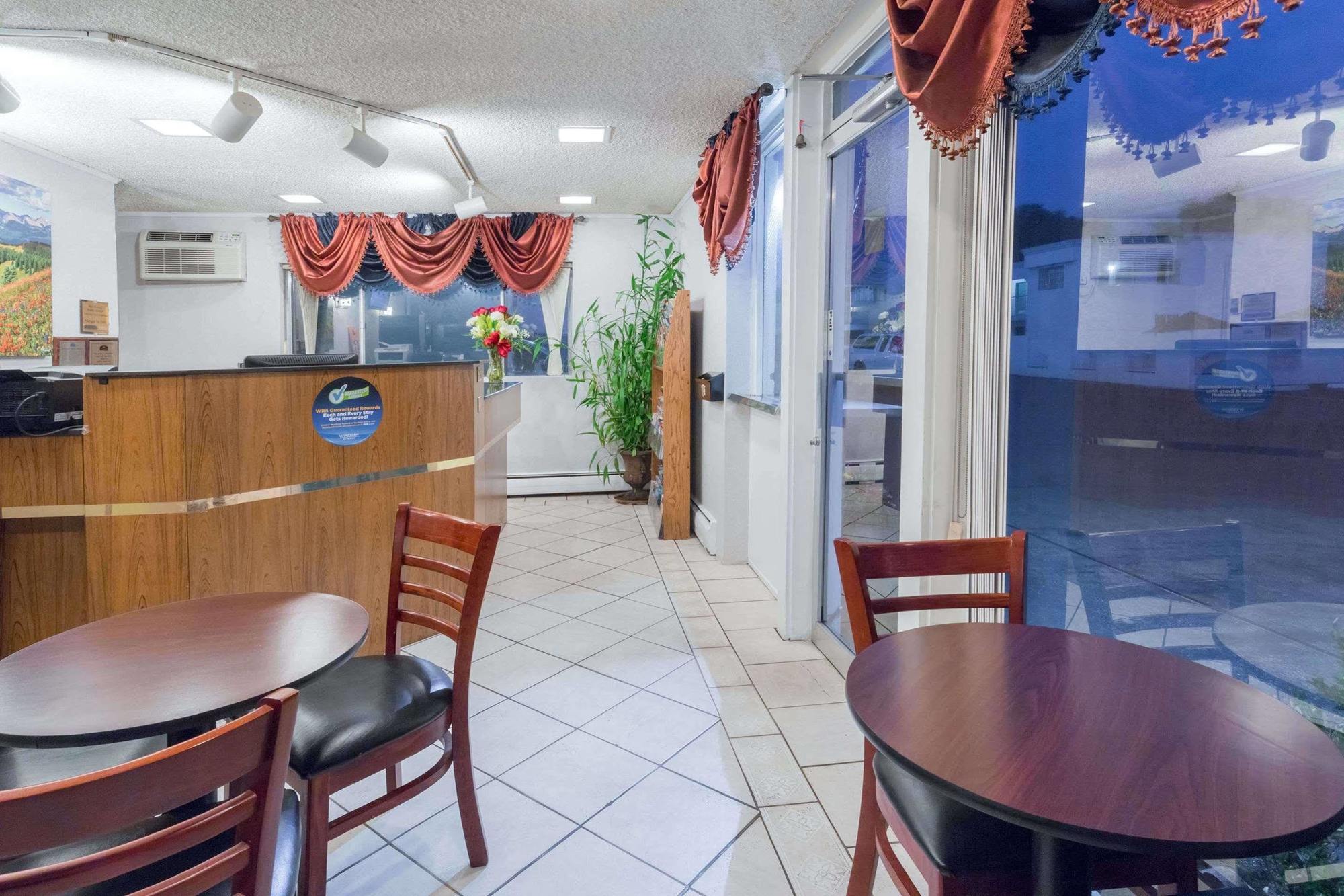 Howard Johnson By Wyndham Colorado Springs Luaran gambar